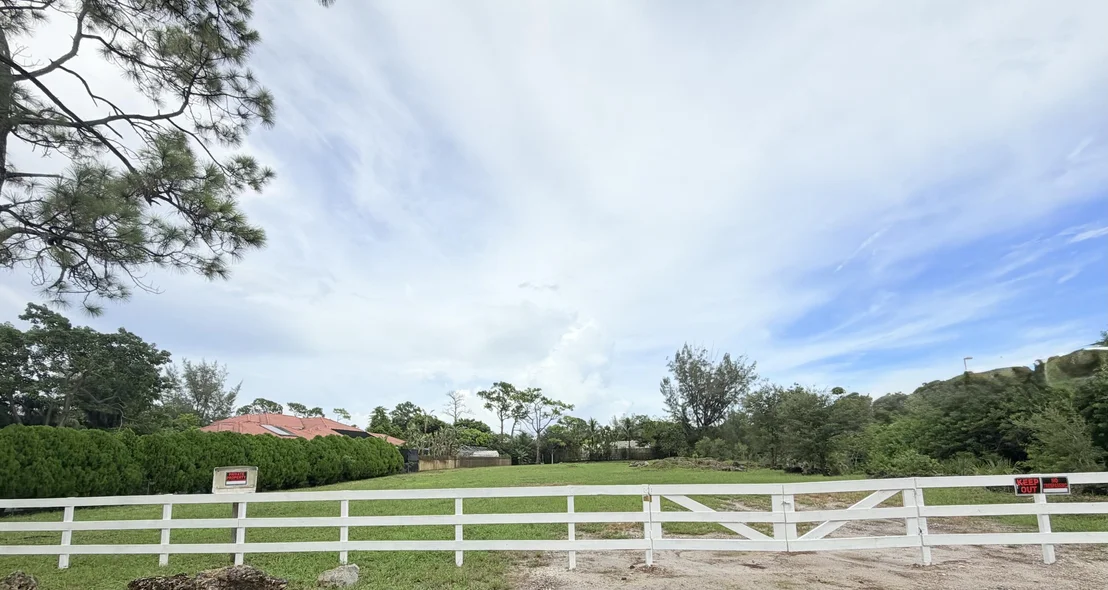 Photo of 5740 NW 72ND Way