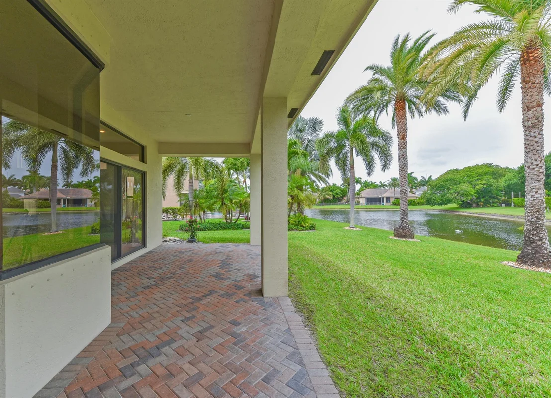 Photo of 3583 Collonade Drive