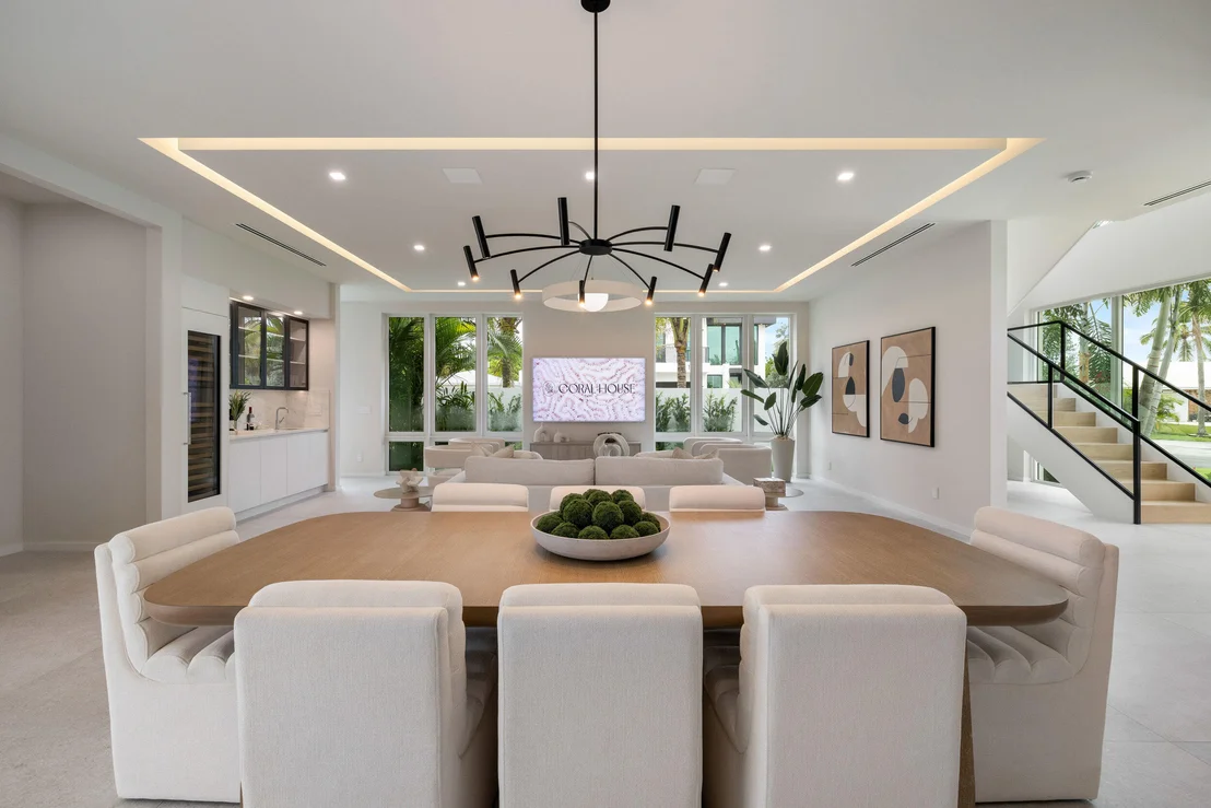 Photo of 800 Bond Way