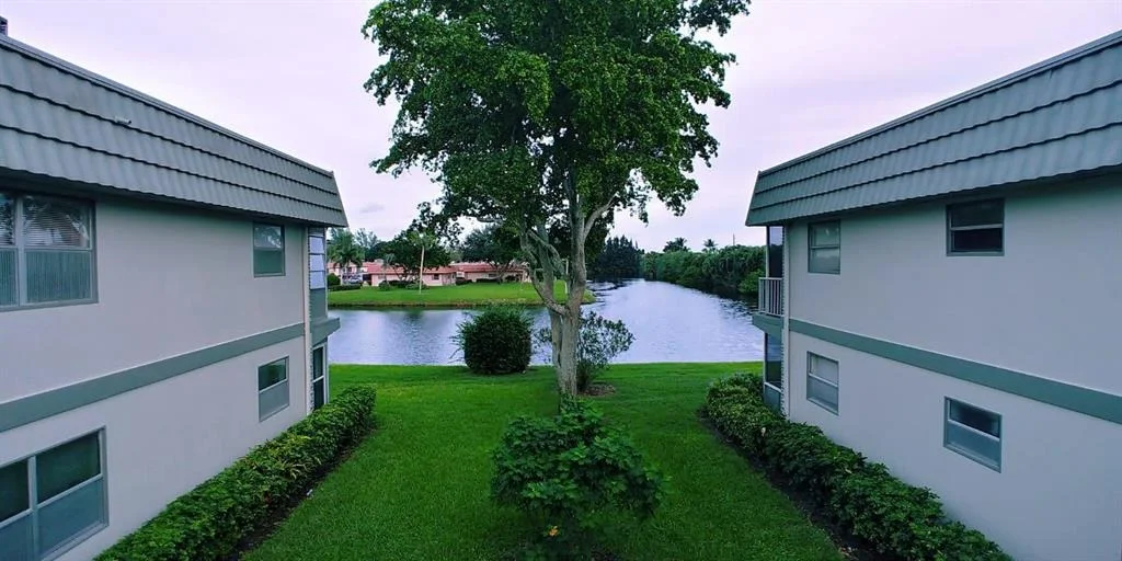 Photo of Unit B at 95 Monaco Boulevard