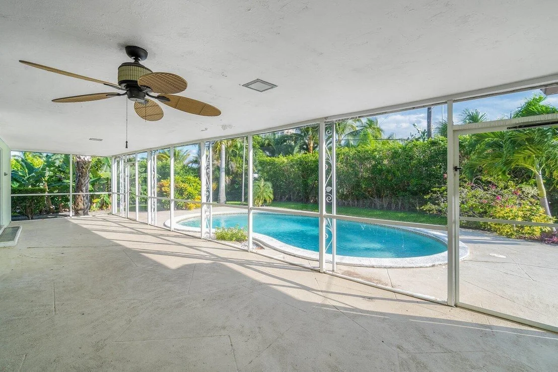 Photo of 1241 Emerald Drive