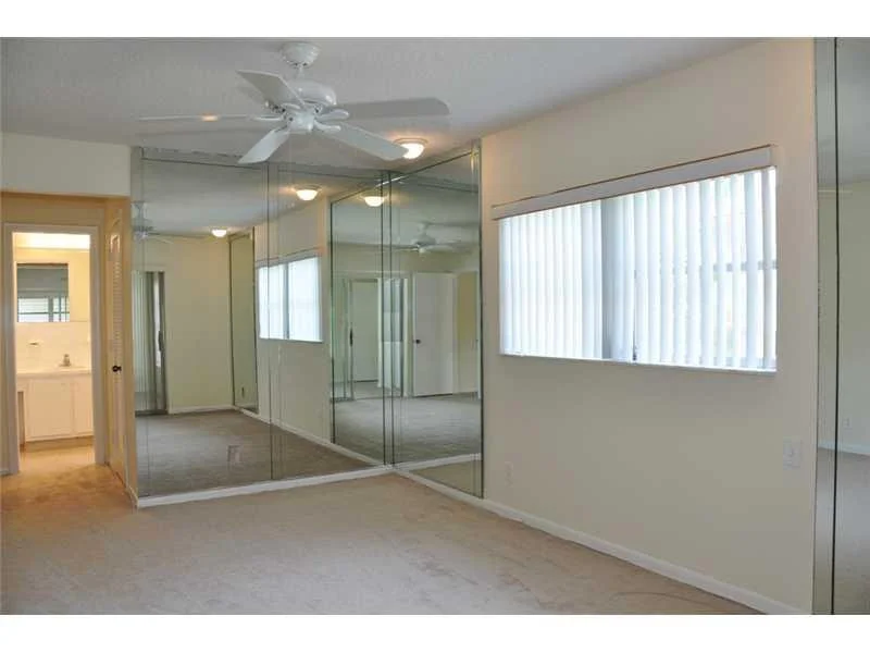 Photo of 7420 Margate Bl
