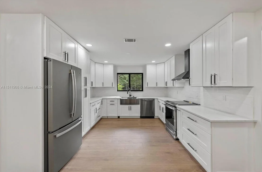 Photo of 15763 Alexander Run