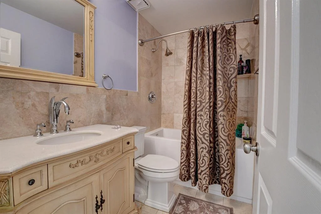 Photo of 10885 La Salinas Circle