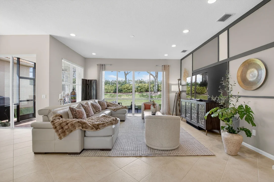Photo of 7015 Imperial Beach Circle