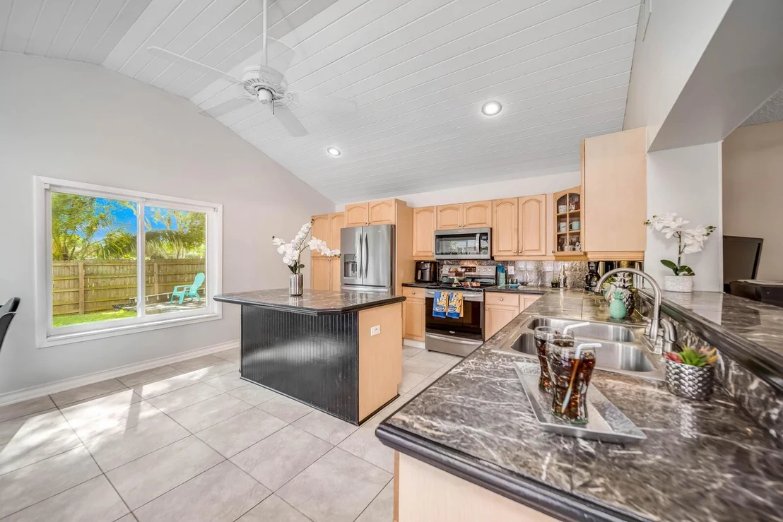 Photo of 9130 Saddlecreek Drive