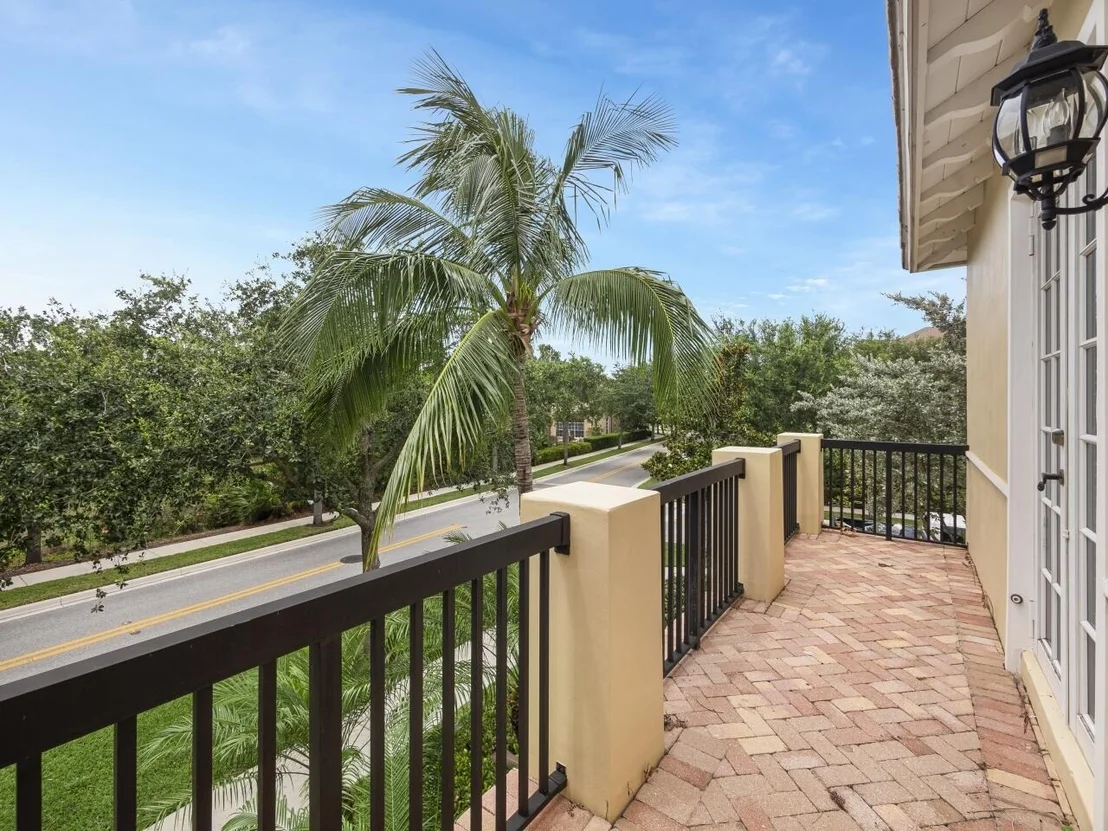 Photo of 206 Botanica Drive