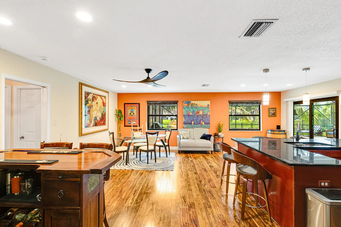 Photo of 664 Juniper Place