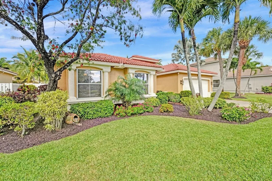 Photo of 6127 Indian Forest Circle