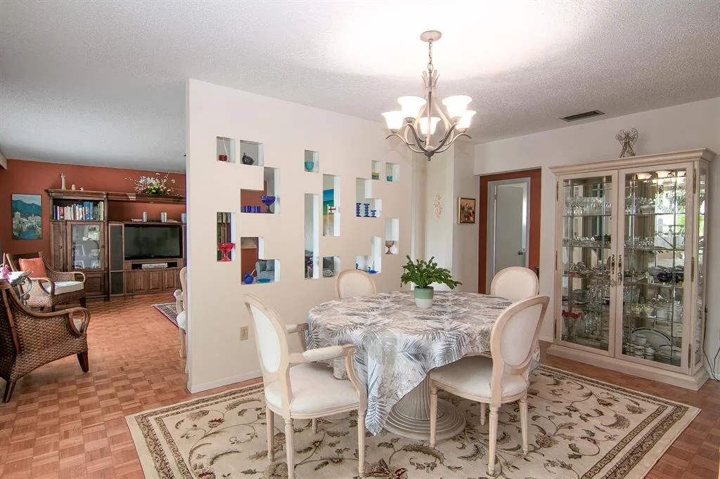 Photo of 6789 Boston Drive