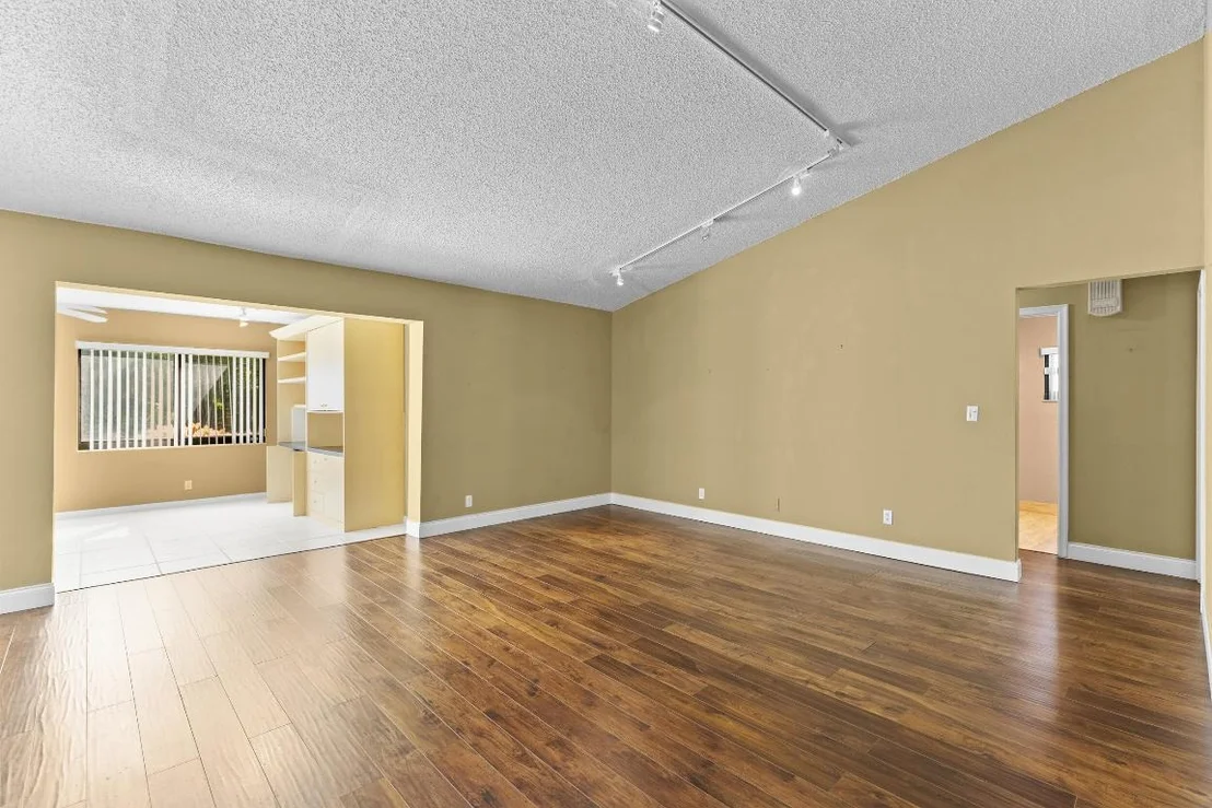 Photo of 7974 Cloverfield Circle
