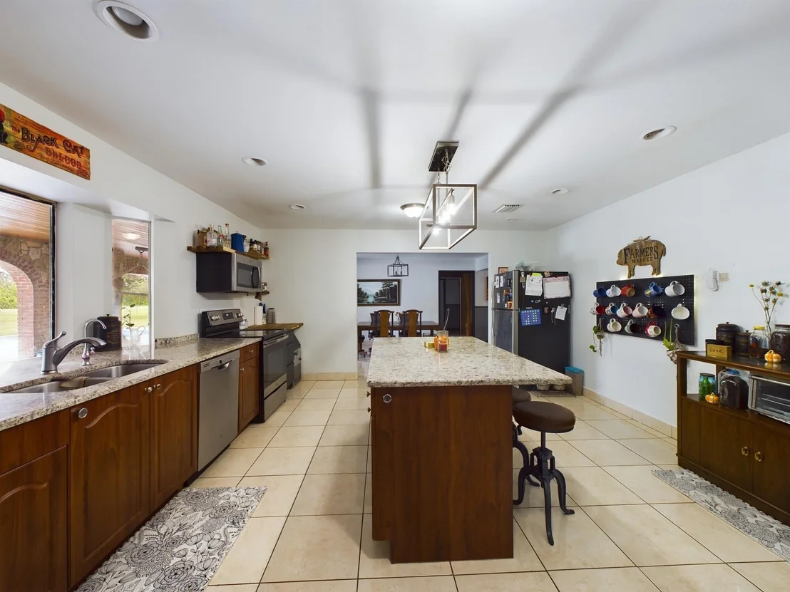 Photo of 2267 NE 54th Trail