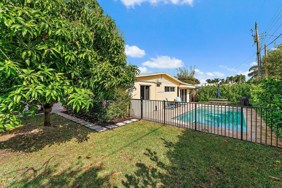 Photo of 528 Captains Road