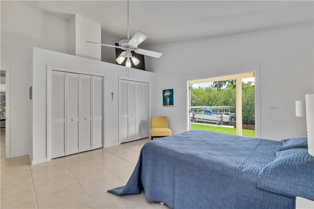 Photo of 451 12th Place SE
