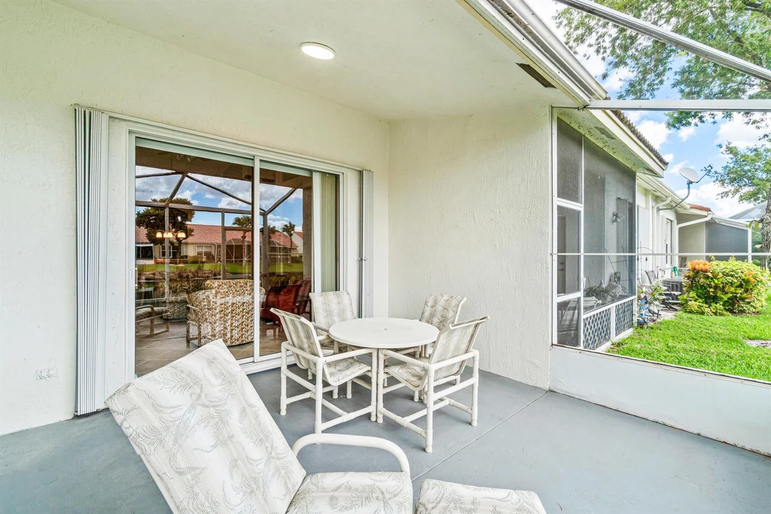 Photo of 6252 Heliconia Road