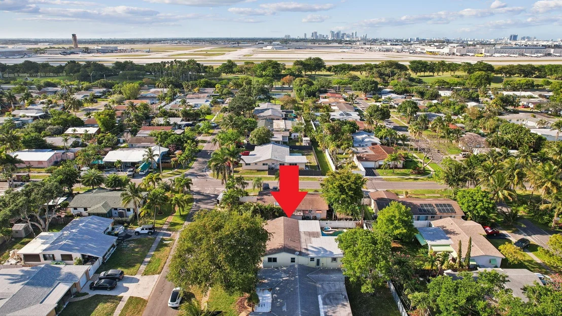 Photo of 718 NW 9th Avenue