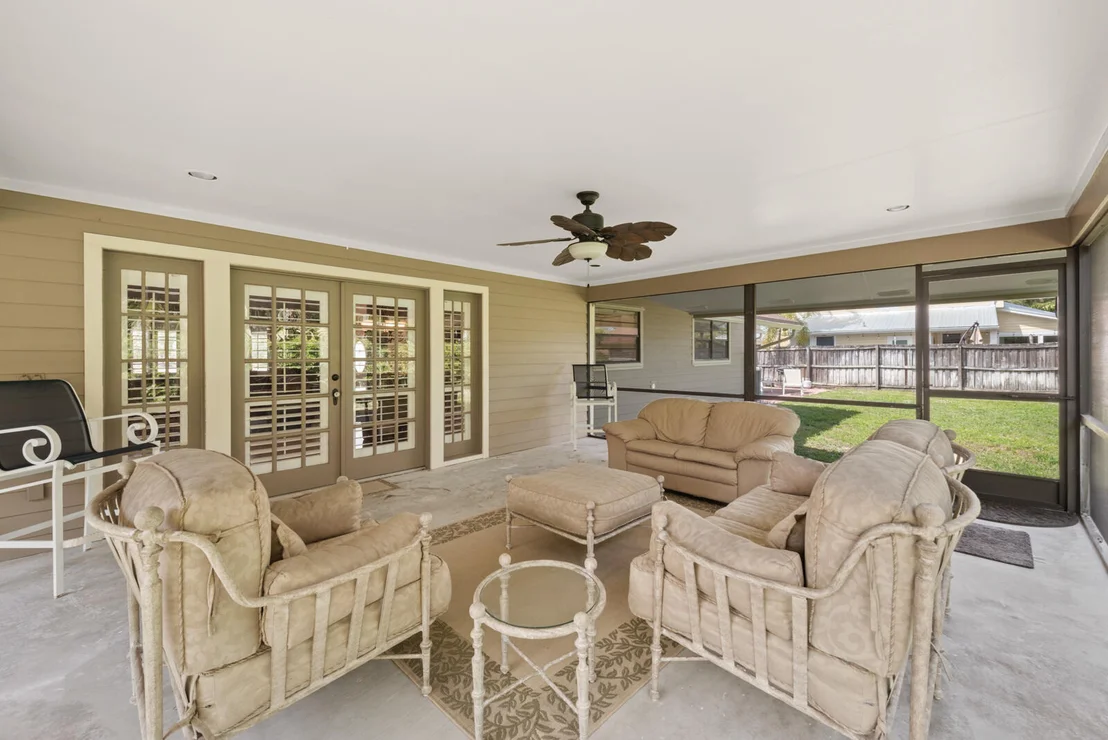 Photo of 713 Warren Drive