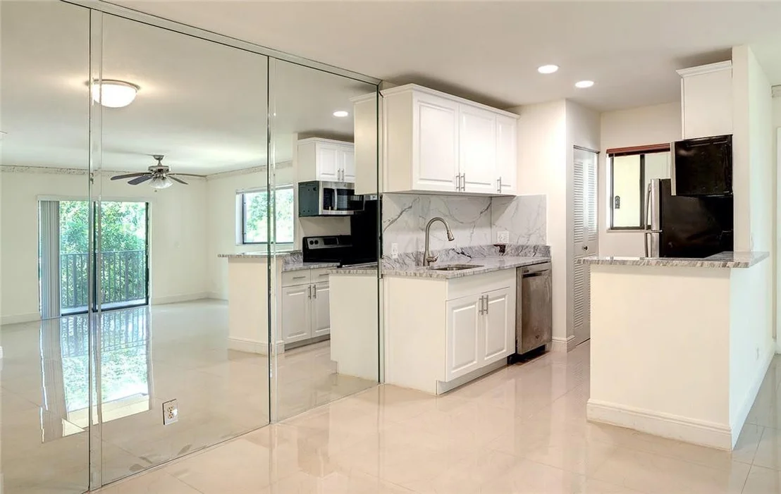 Photo of Unit 206 at 610 Trace Circle