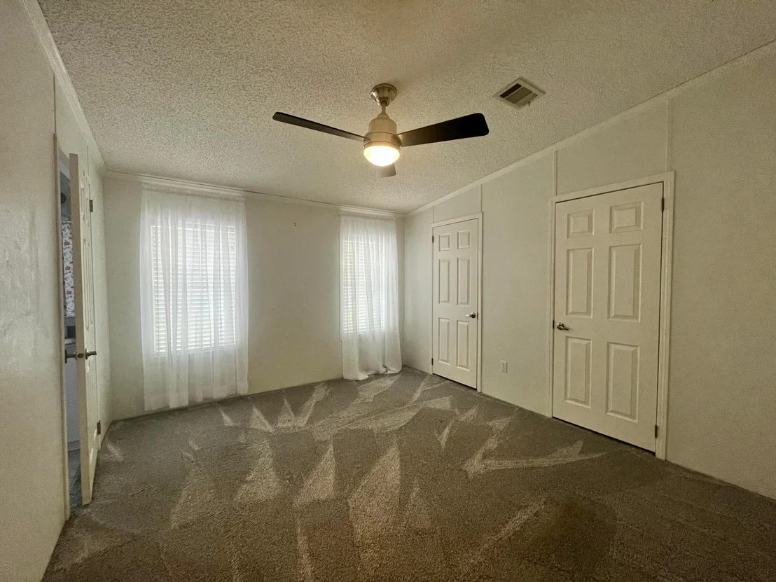Photo of 4064 SW 9th Way