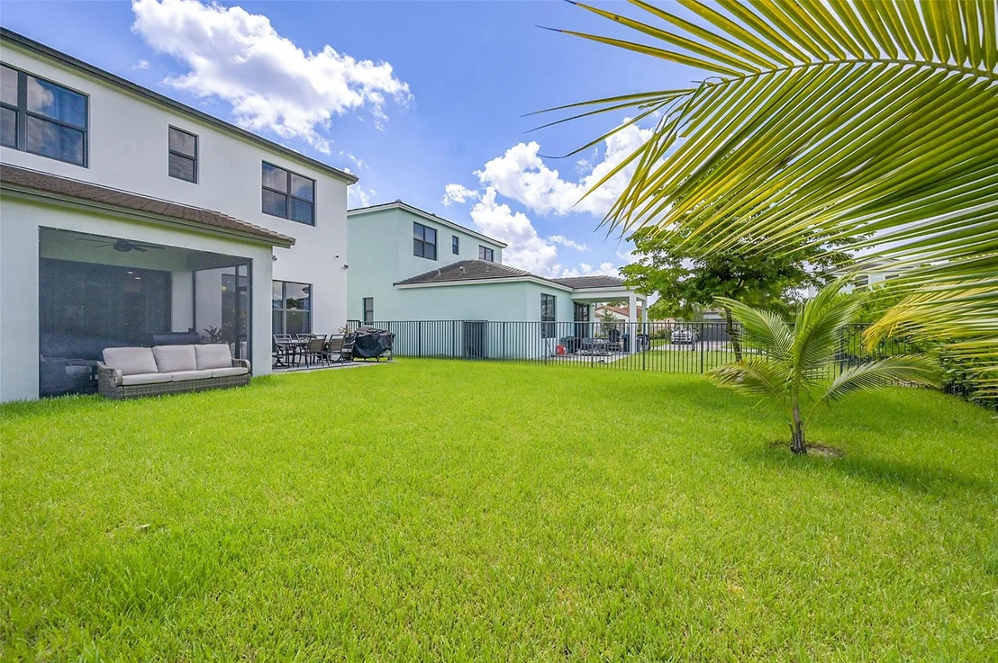 Photo of 5375 River Stone Way