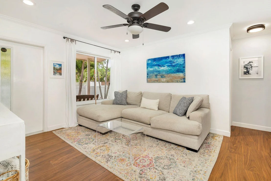 Photo of 900 Sunset Road