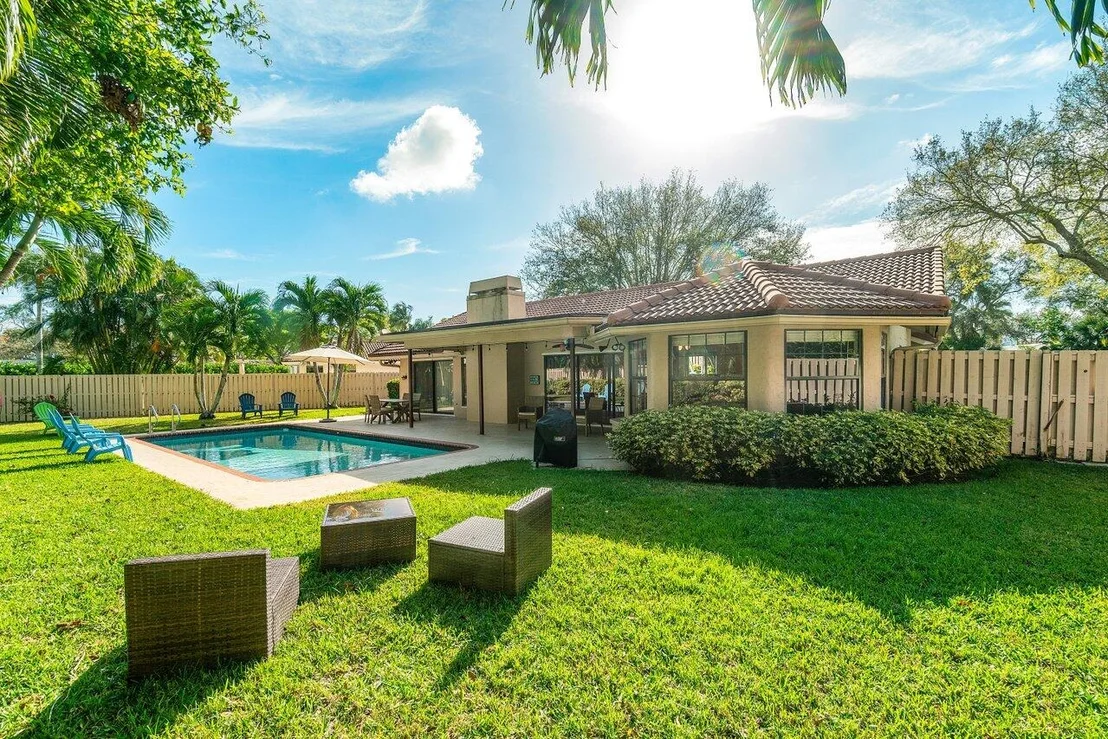 Photo of 104 Bayberry Cir