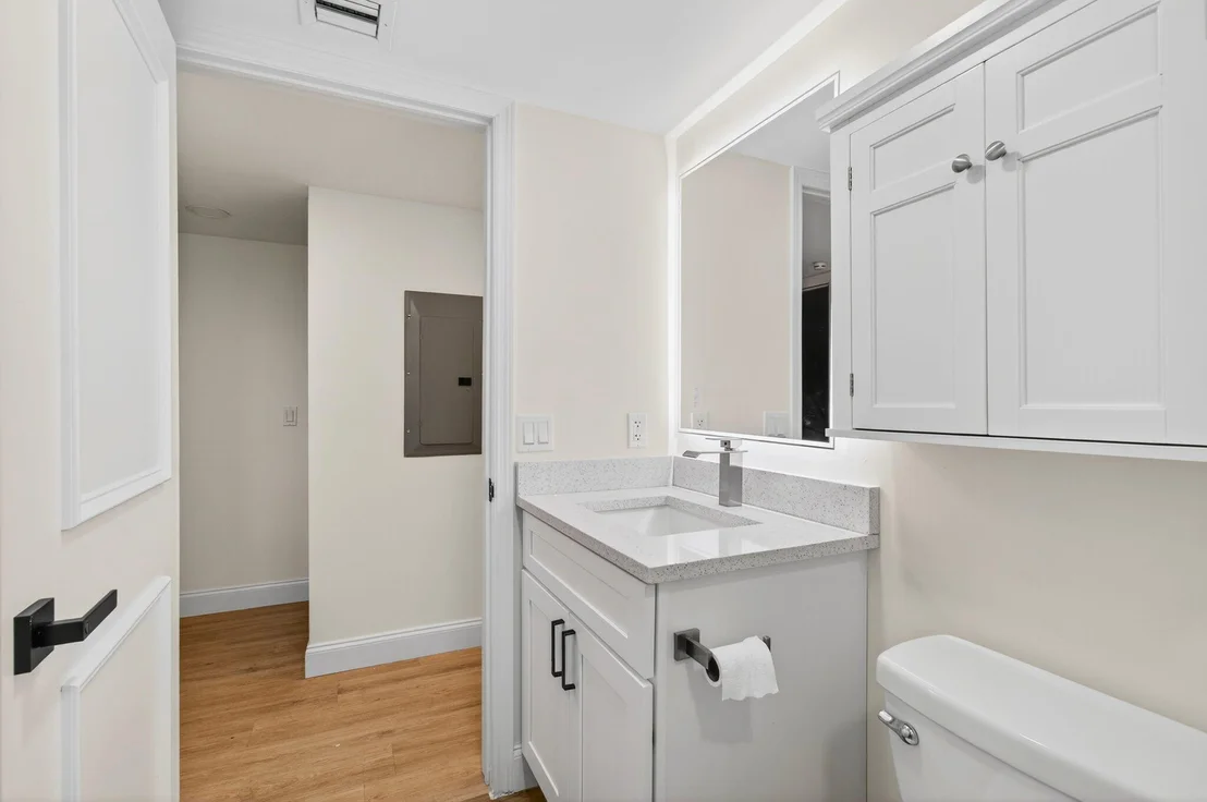 Photo of 449 Normandy J