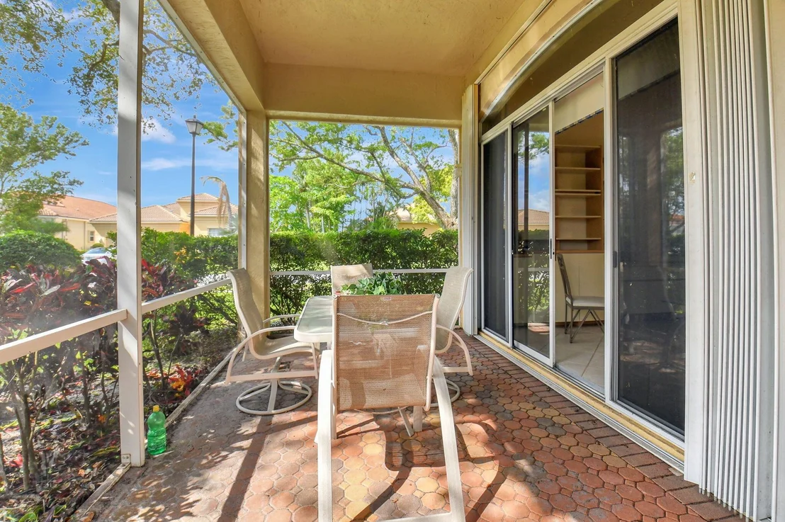 Photo of 7064 Demedici Circle