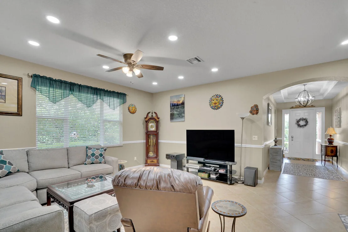 Photo of 212 Behring Way