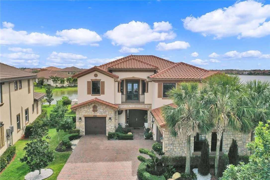 Photo of 8760 Lakeview Drive