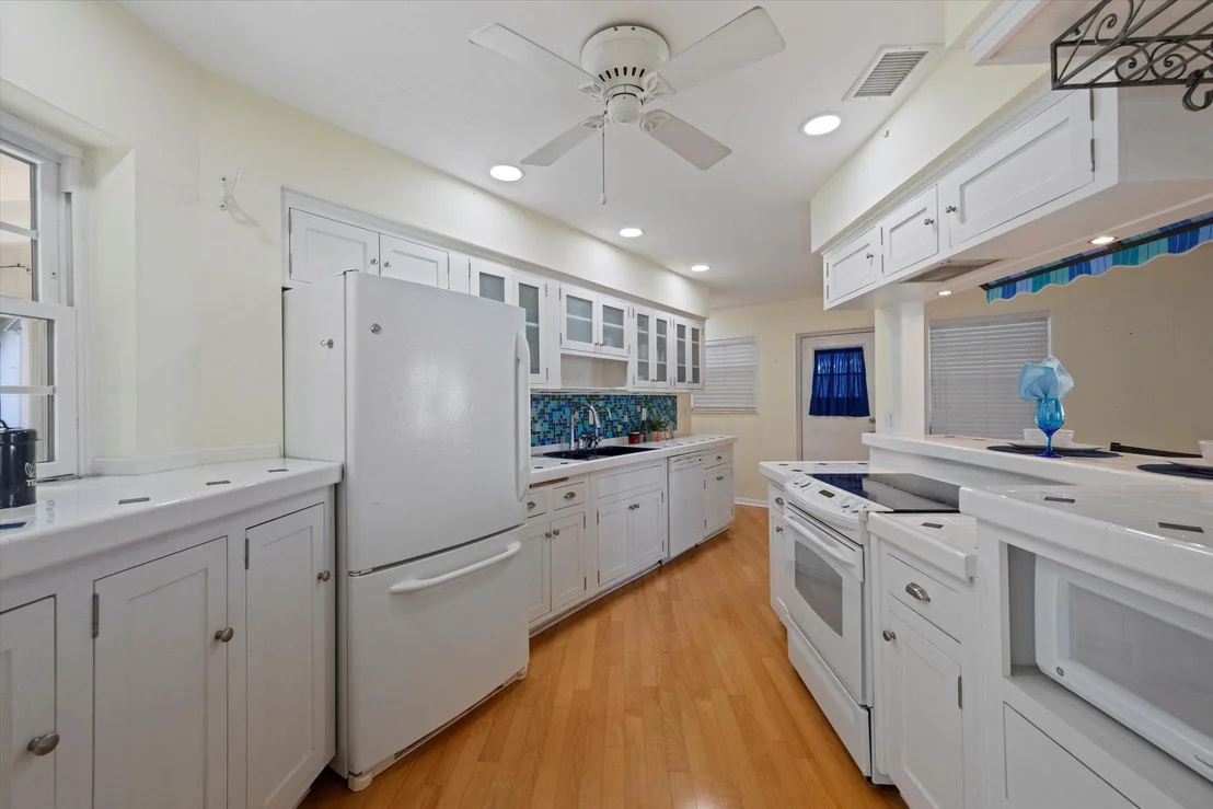 Photo of 430 Neptune Road