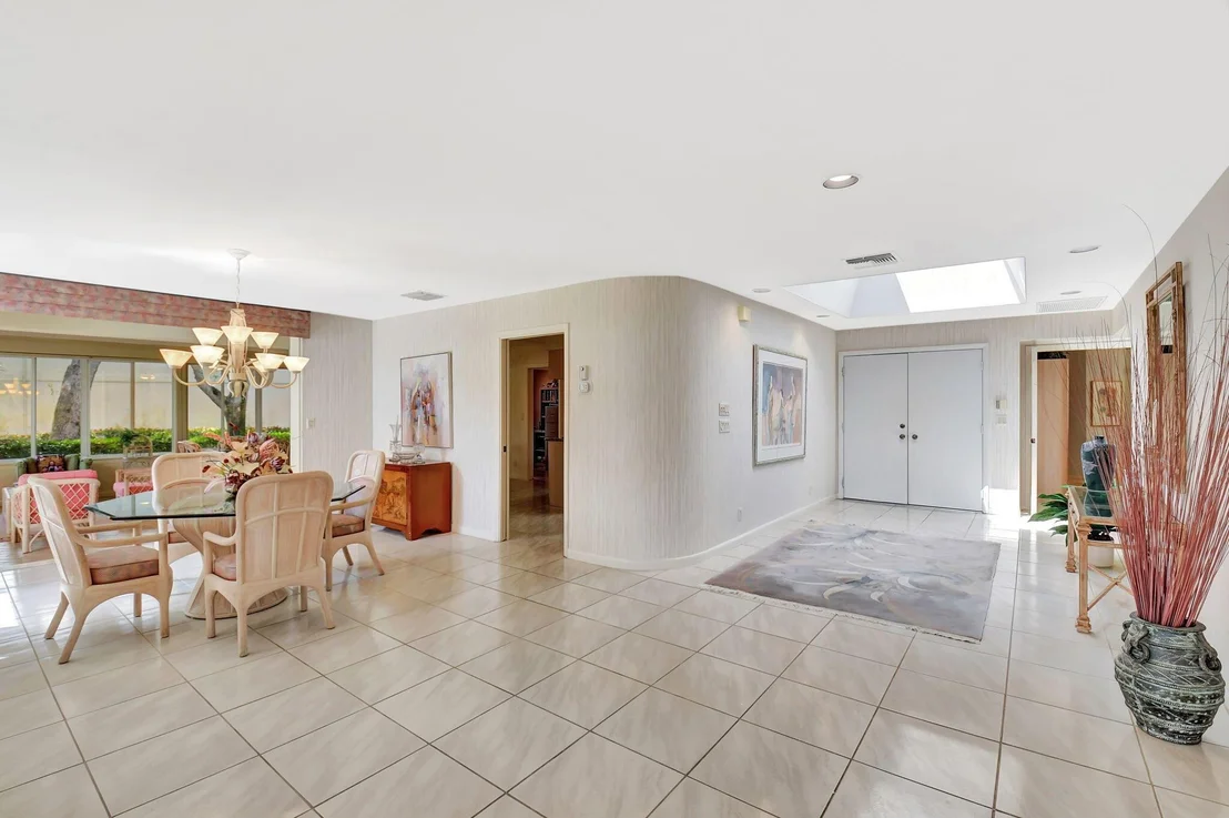 Photo of 4 Bristol Circle