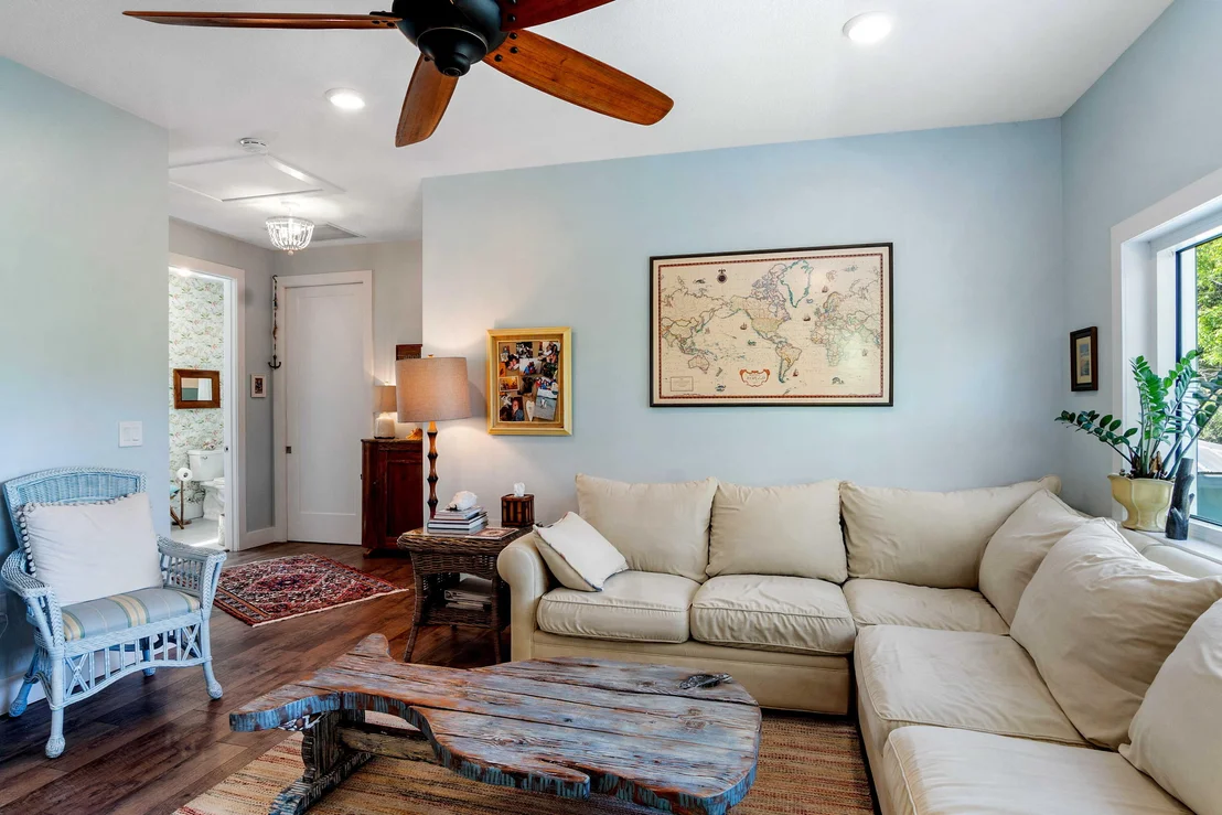 Photo of 6418 Riverland Drive