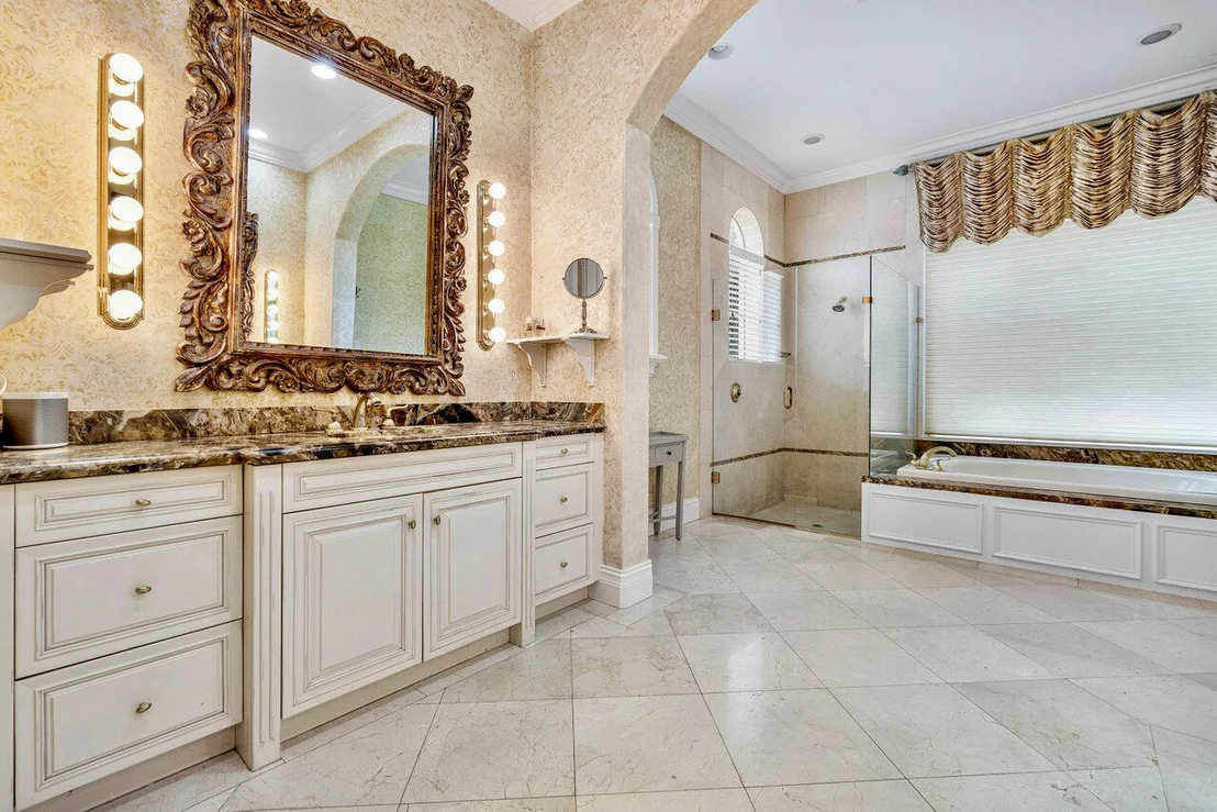 Photo of 1191 Banyan Road