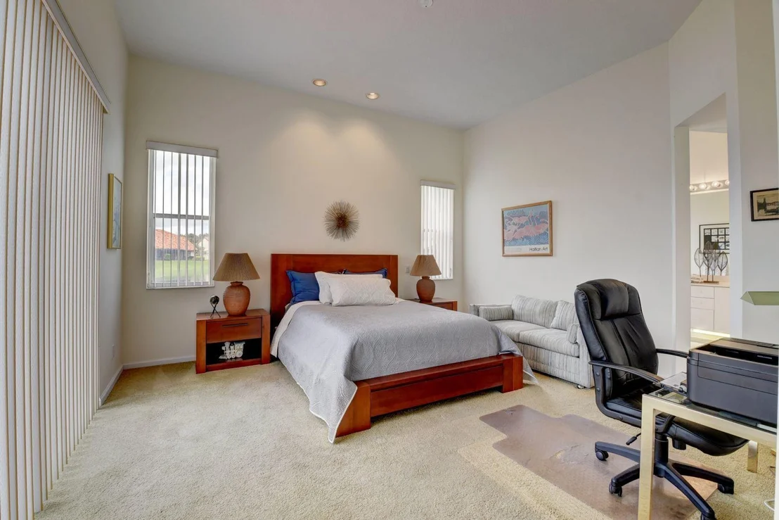 Photo of 23349 Water Circle