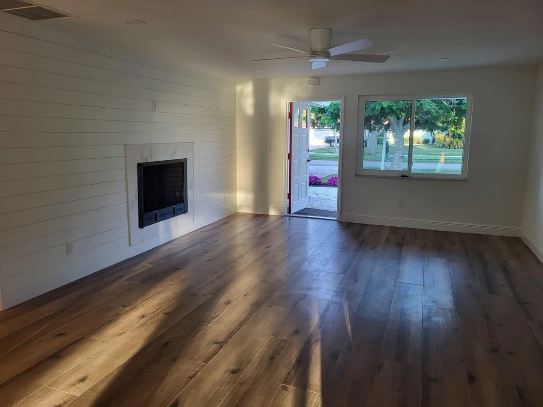 Photo of 2416 NW Everglades Boulevard