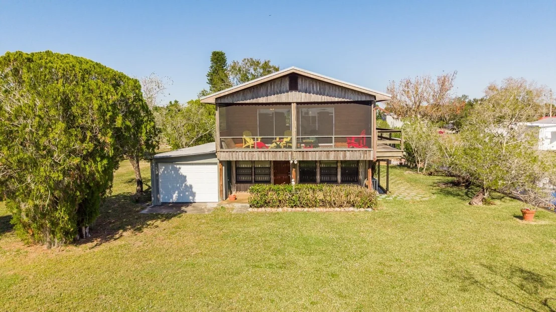 Photo of 1075 Duck Lane