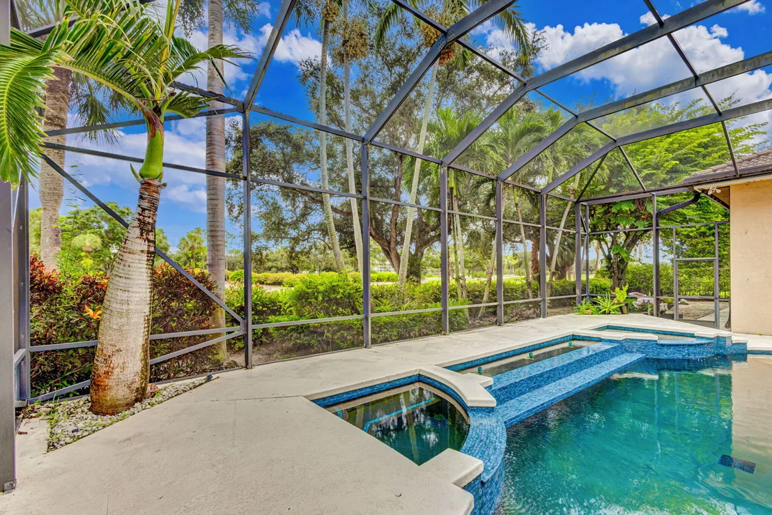Photo of 2330 Tecumseh Circle
