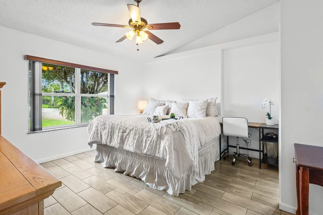Photo of 17517 60th Lane N