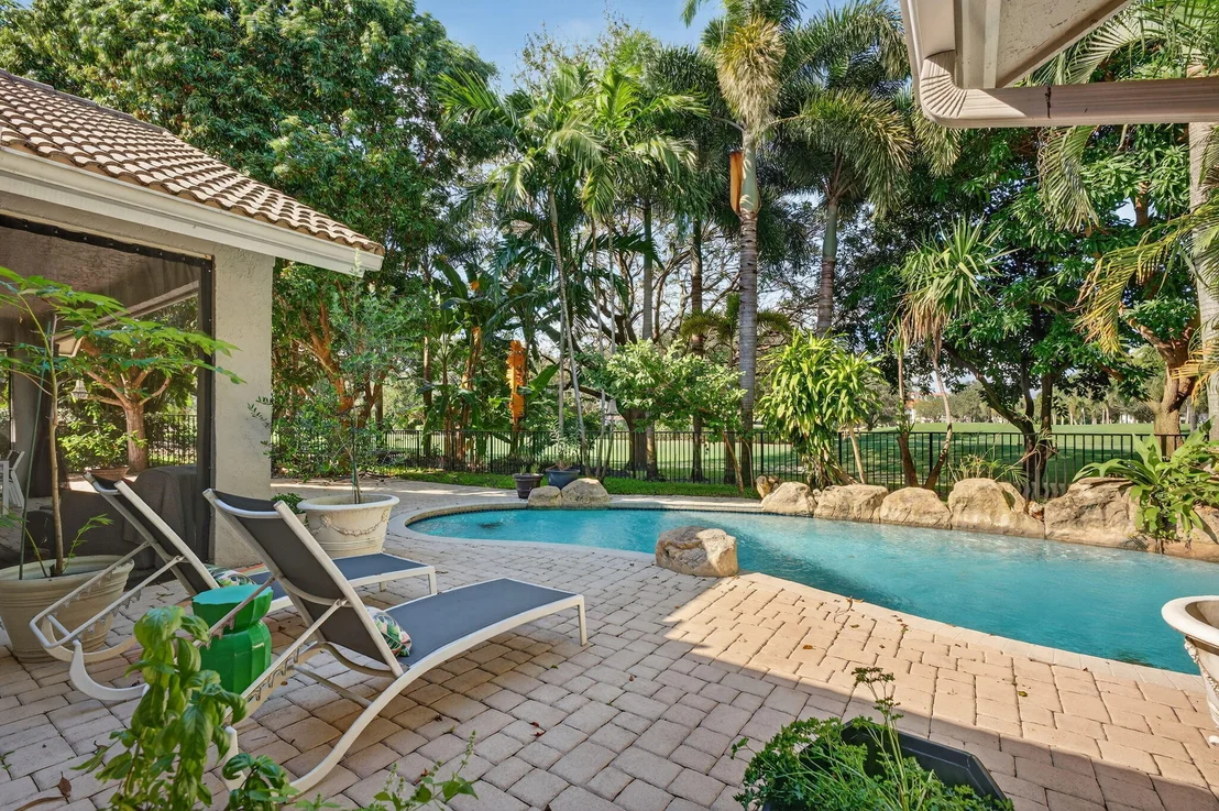 Photo of 7205 MANDARIN Drive
