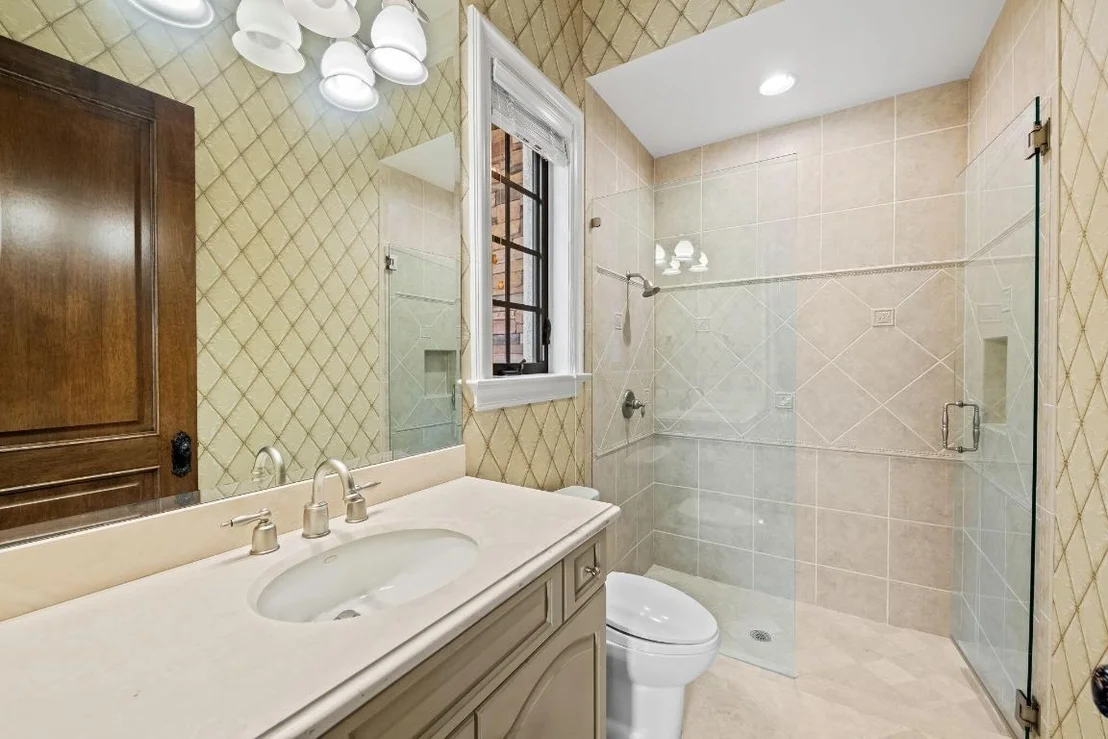 Photo of 6300 Riverside Drive
