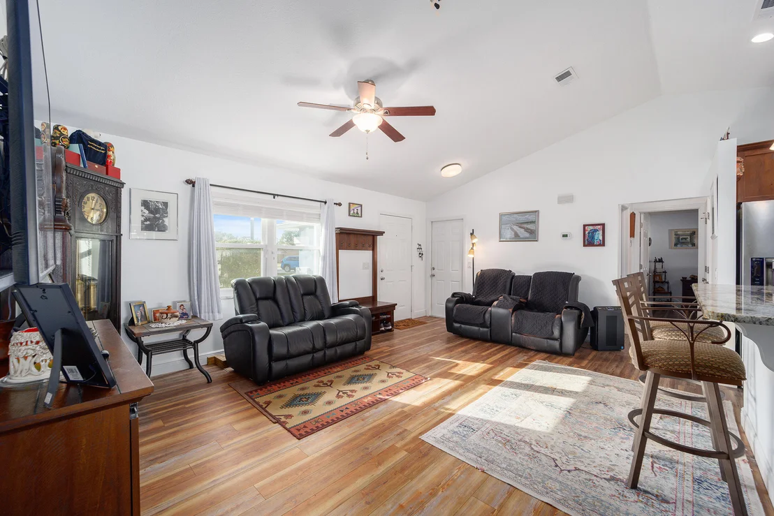 Photo of 7191 Hemlock Road