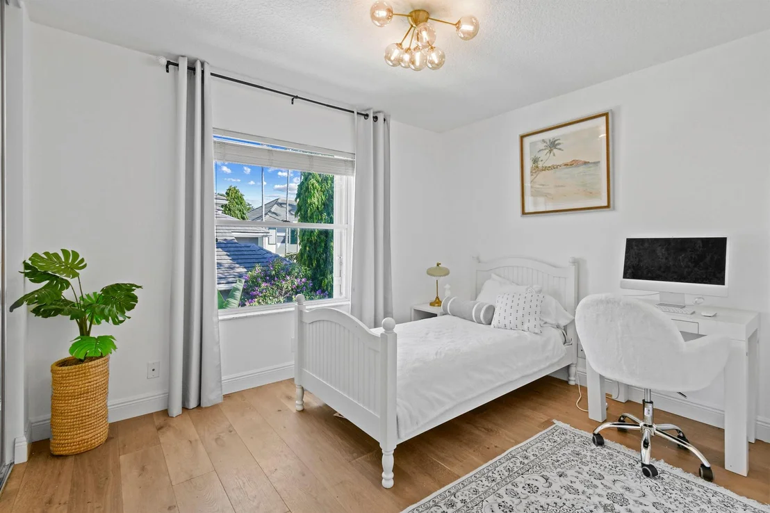 Photo of 1228 Egret Circle S
