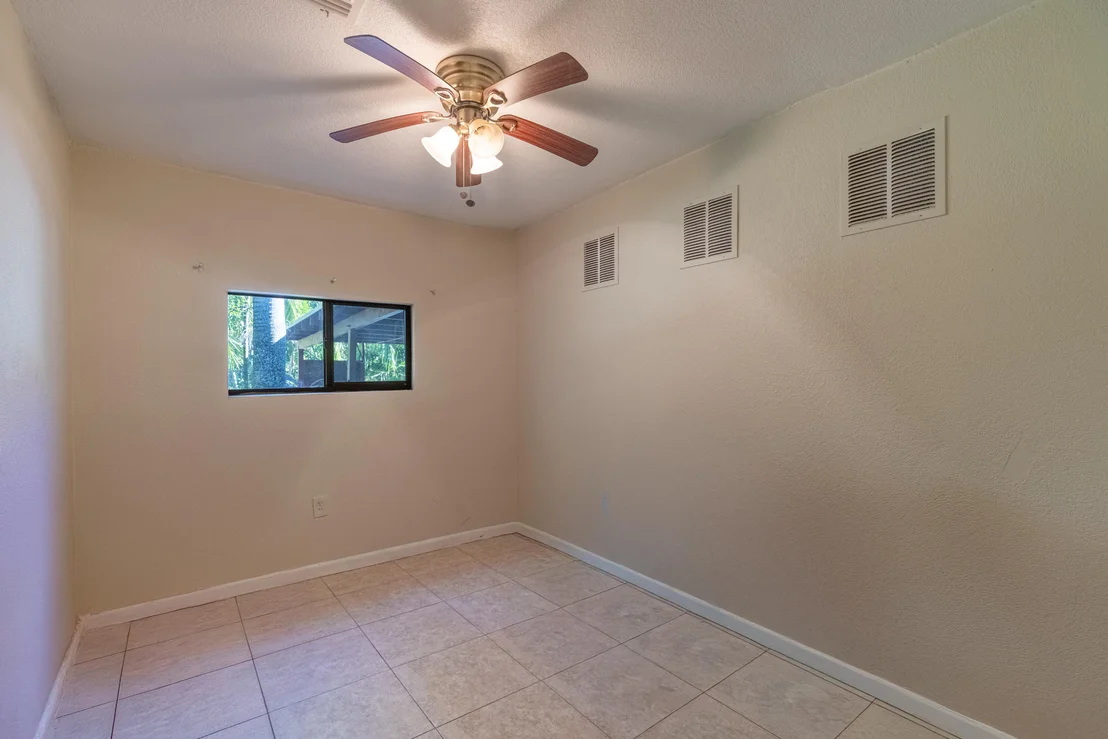 Photo of 2943 B Road