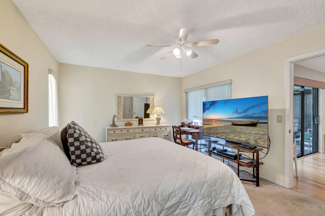 Photo of 6430 Olivewood Circle