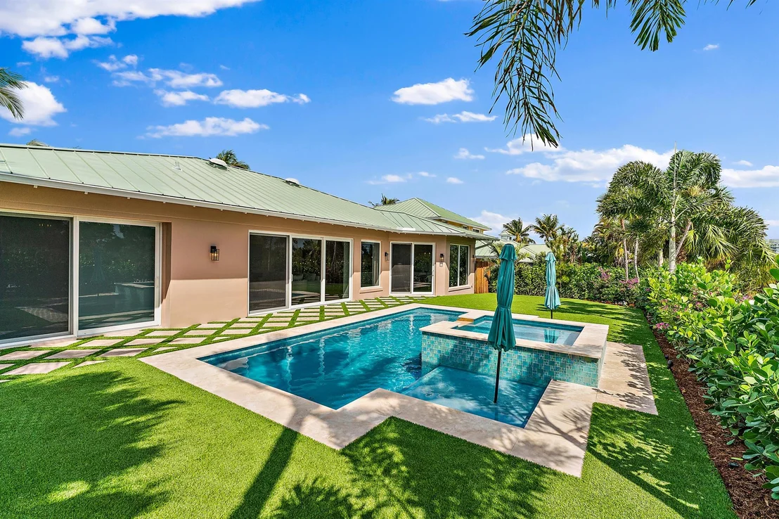 Photo of 28 Coconut Lane