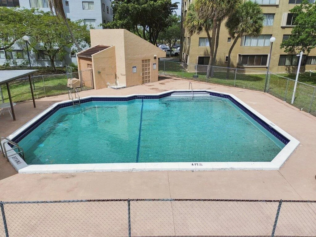 Photo of Unit 404 at 8030 Hampton Boulevard