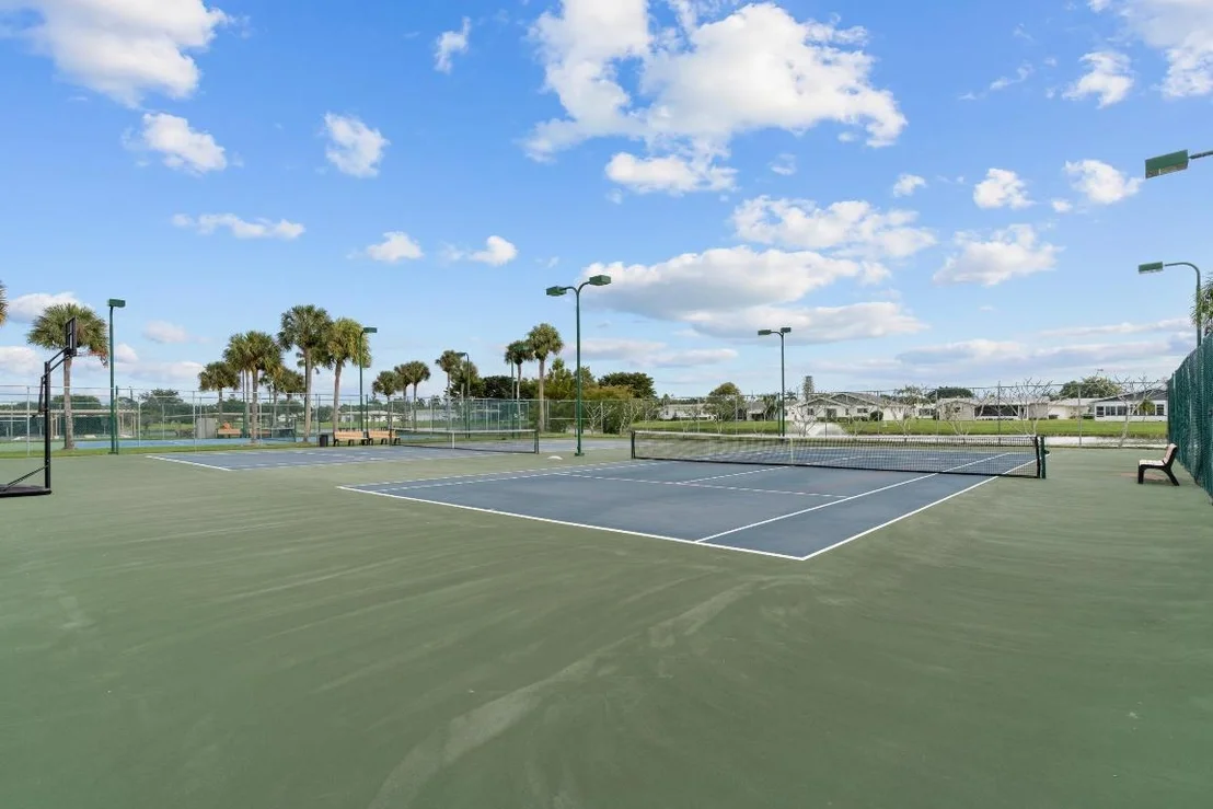 Photo of 3832 Rowena Circle