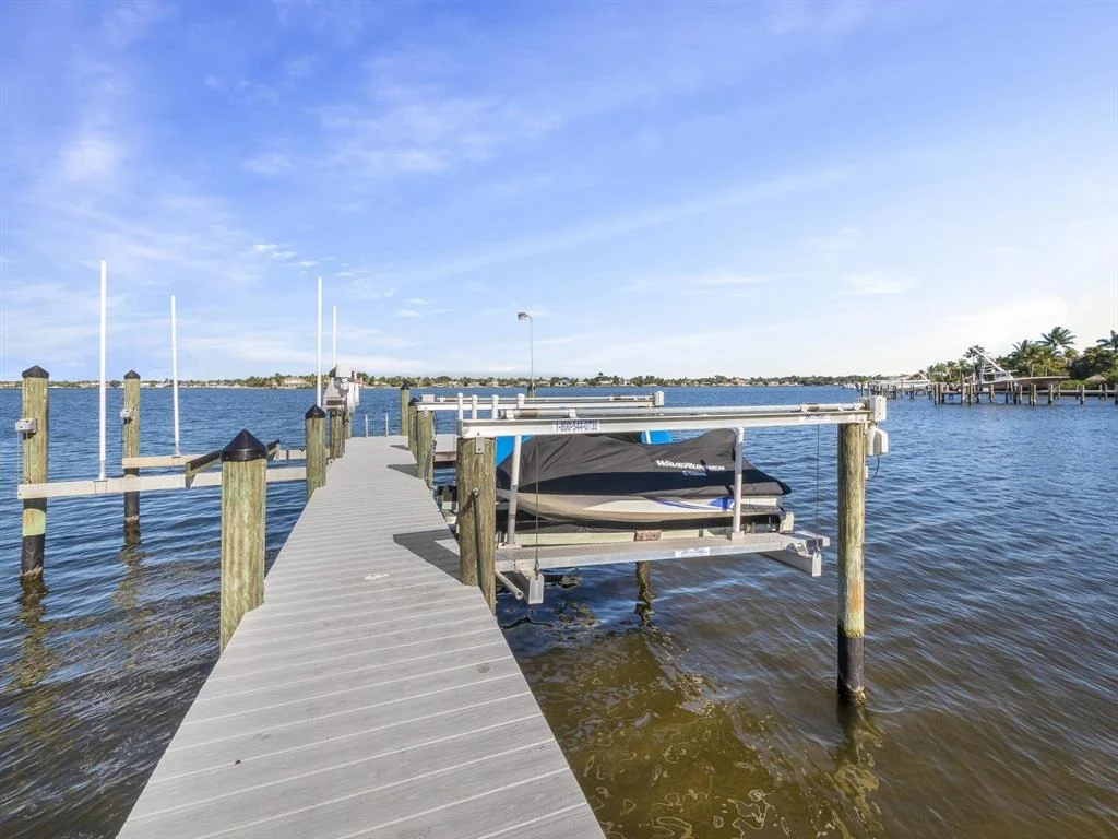 Photo of 5695 Pennock Point Road