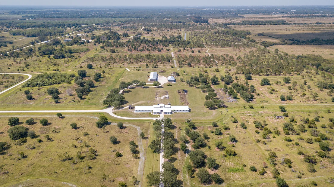 Photo of 2400 SW Kanner Highway